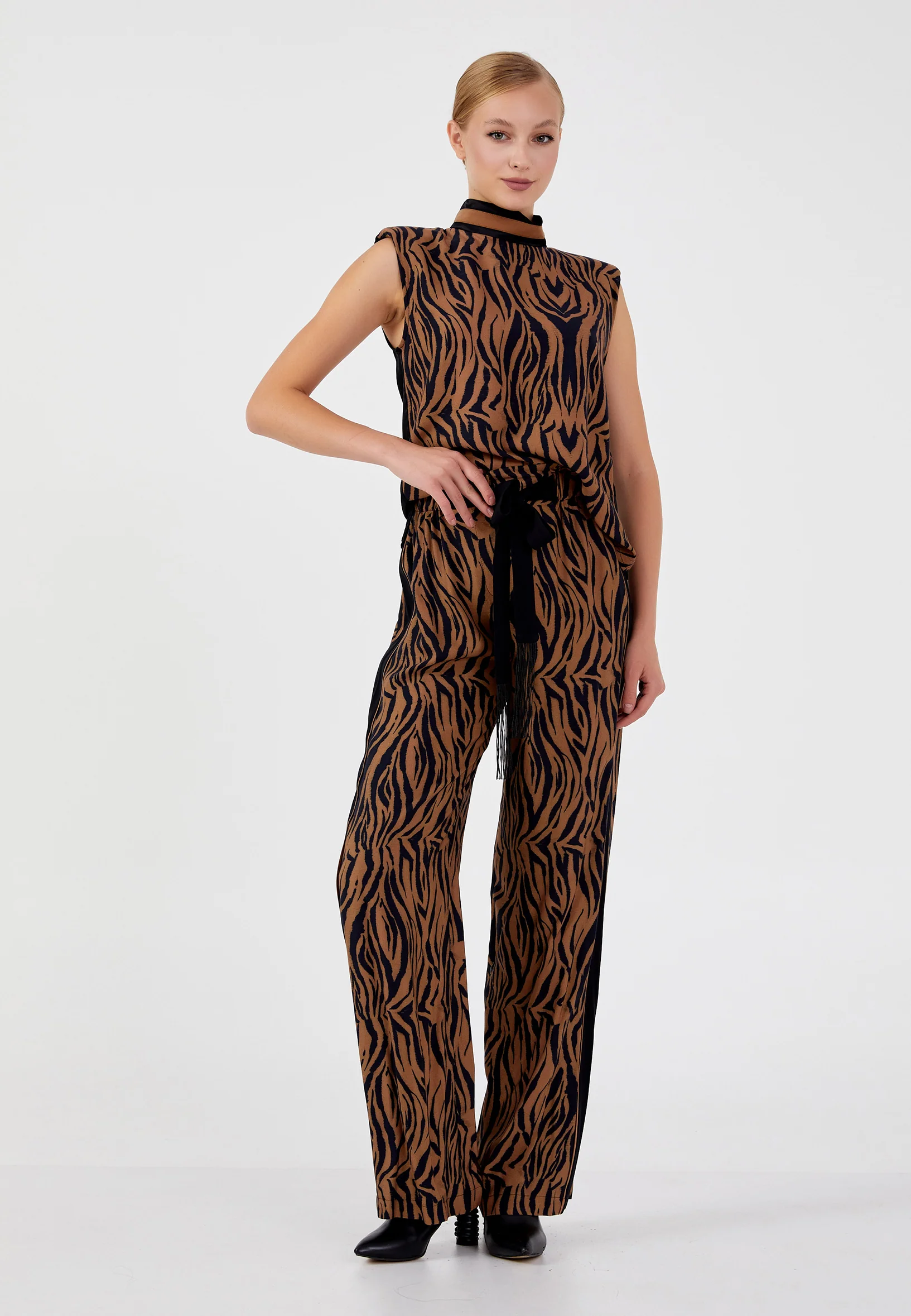 Regular Fit Regular Pants shu23sk05051 - Image 2