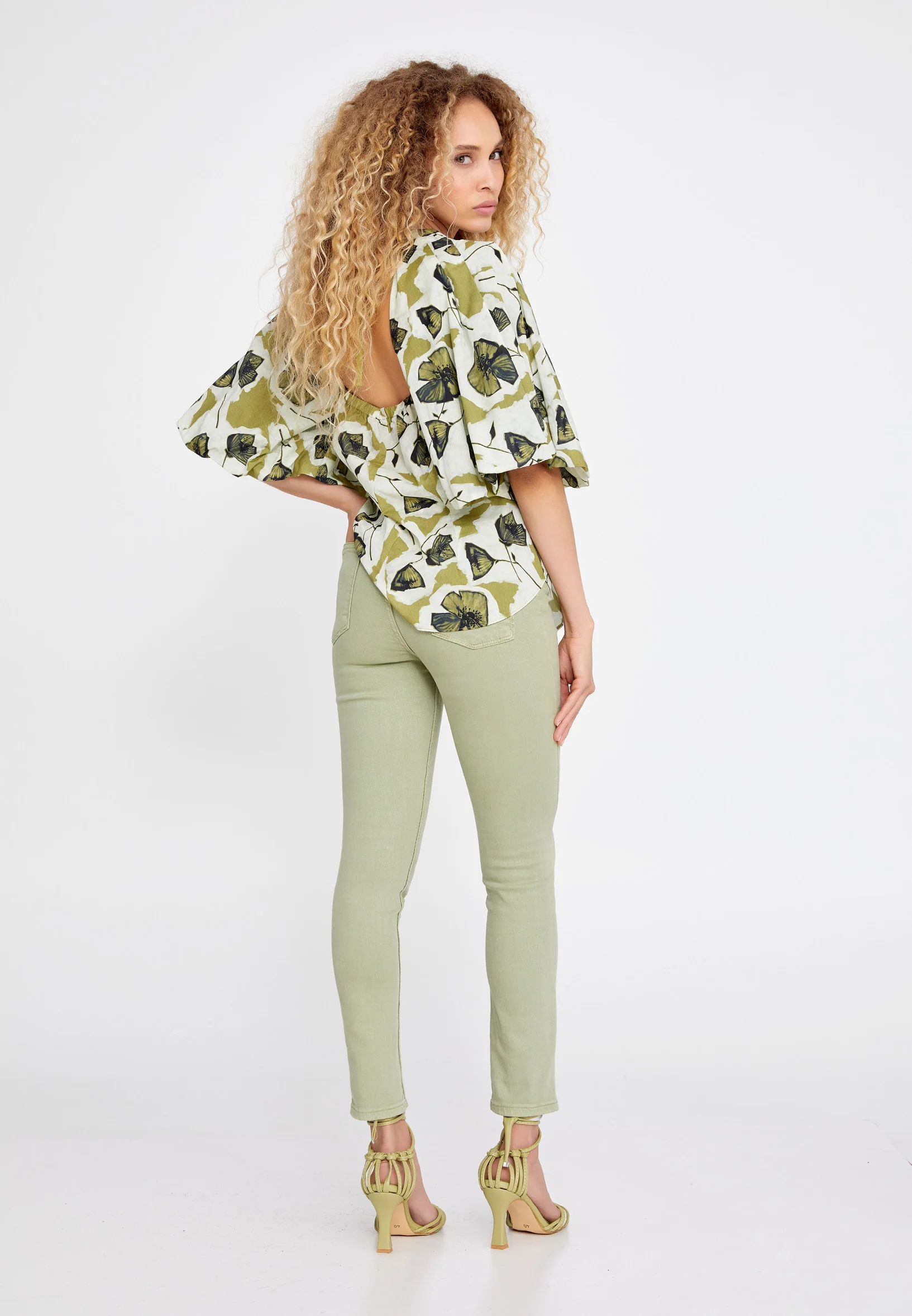 Short Sleeve Floral Regular Blouse kmy22s10941 - Image 3