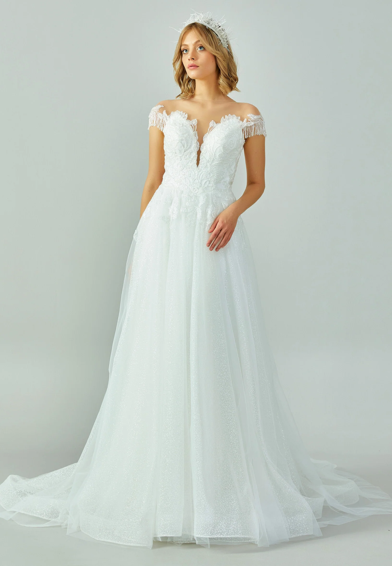 Short Sleeve Maxi Tulle Regular Wedding Dress abb2202118