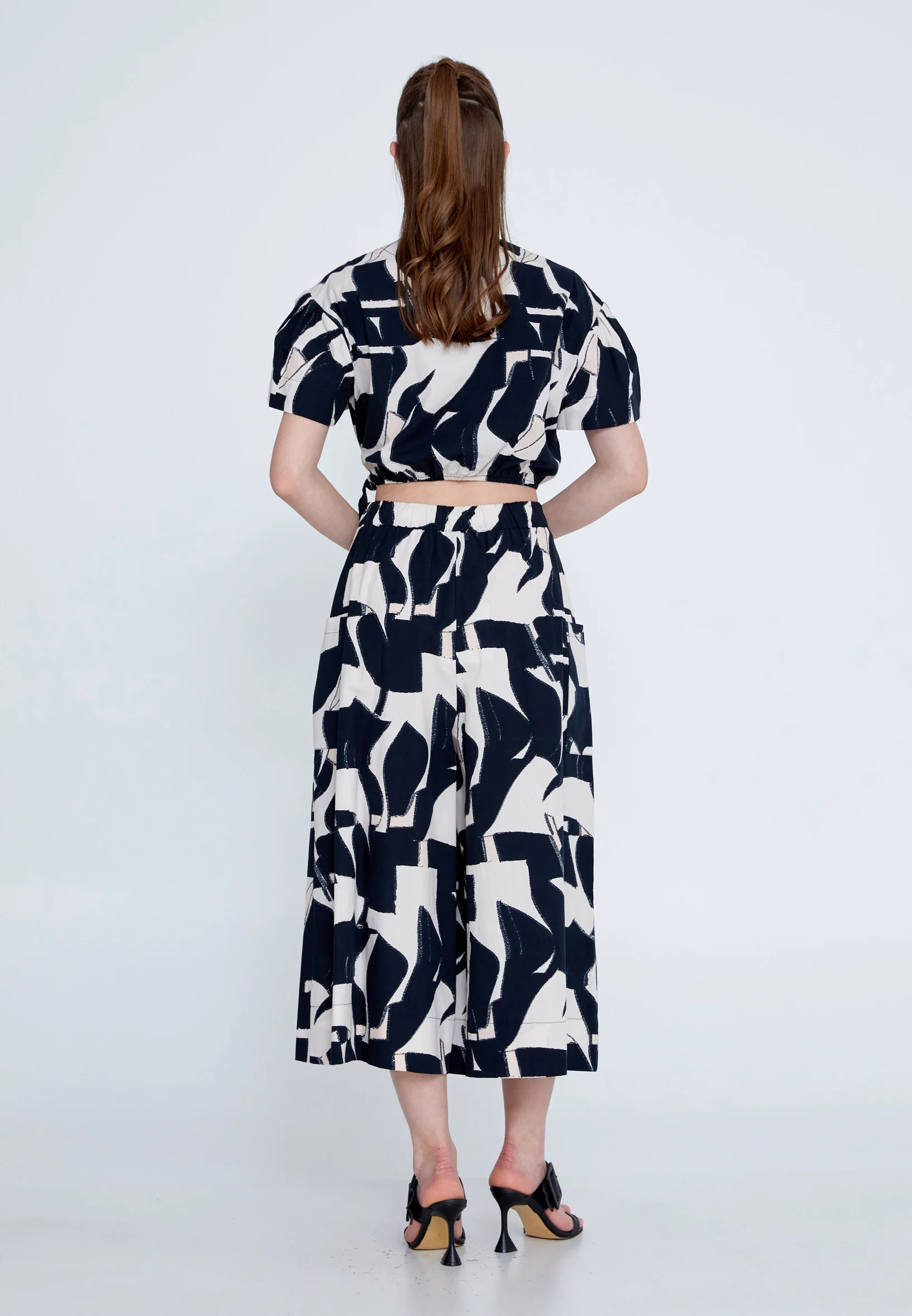 Short Sleeve Patterned Regular Blouse kmy24y10453 - Image 4