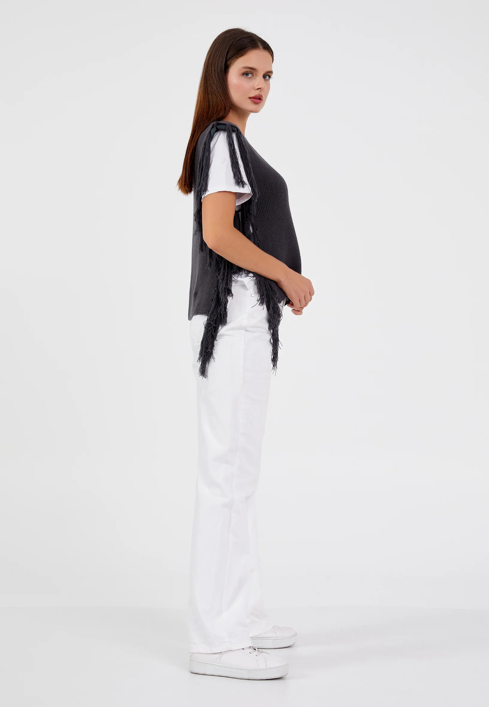 Sleeveless Cotton Solid Color Regular Sweater shu23sk15010 - Image 4