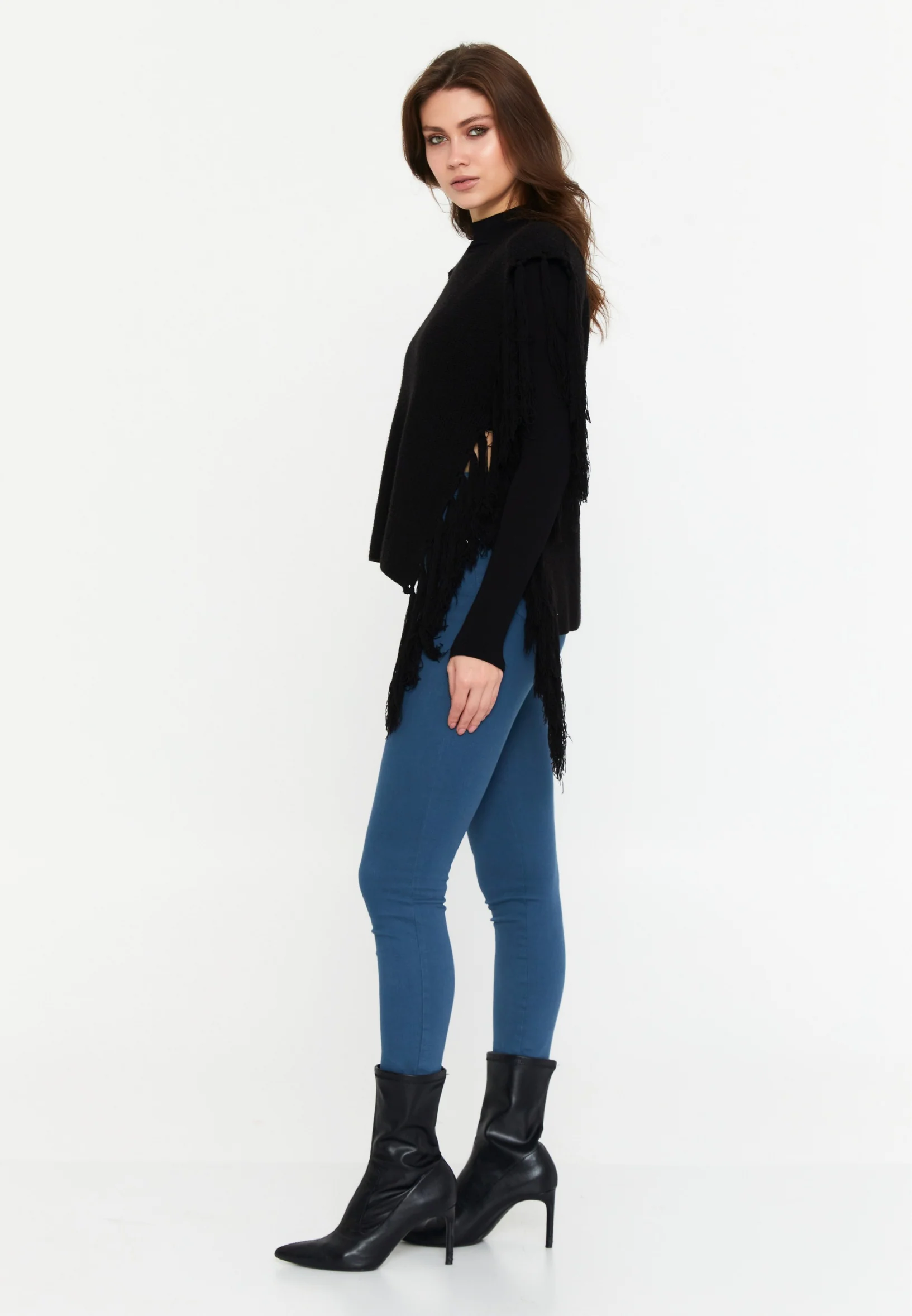 Sleeveless Cotton Solid Color Regular Sweater shu23sk15010 - Image 8