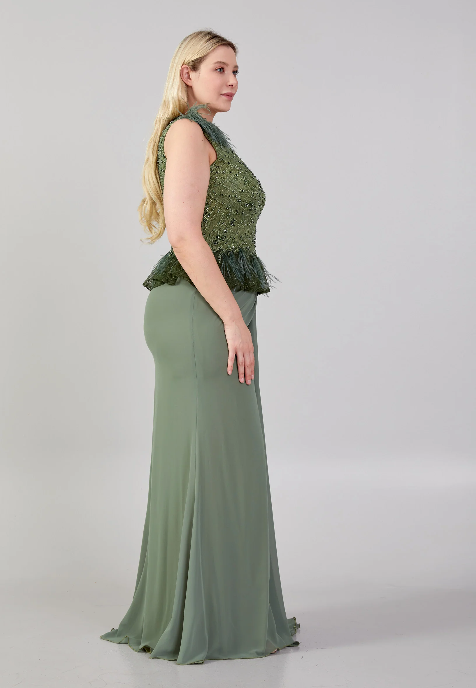 Sleeveless Maxi Crepe Column Plus Size Wedding Guest Dress omn673 - Image 11