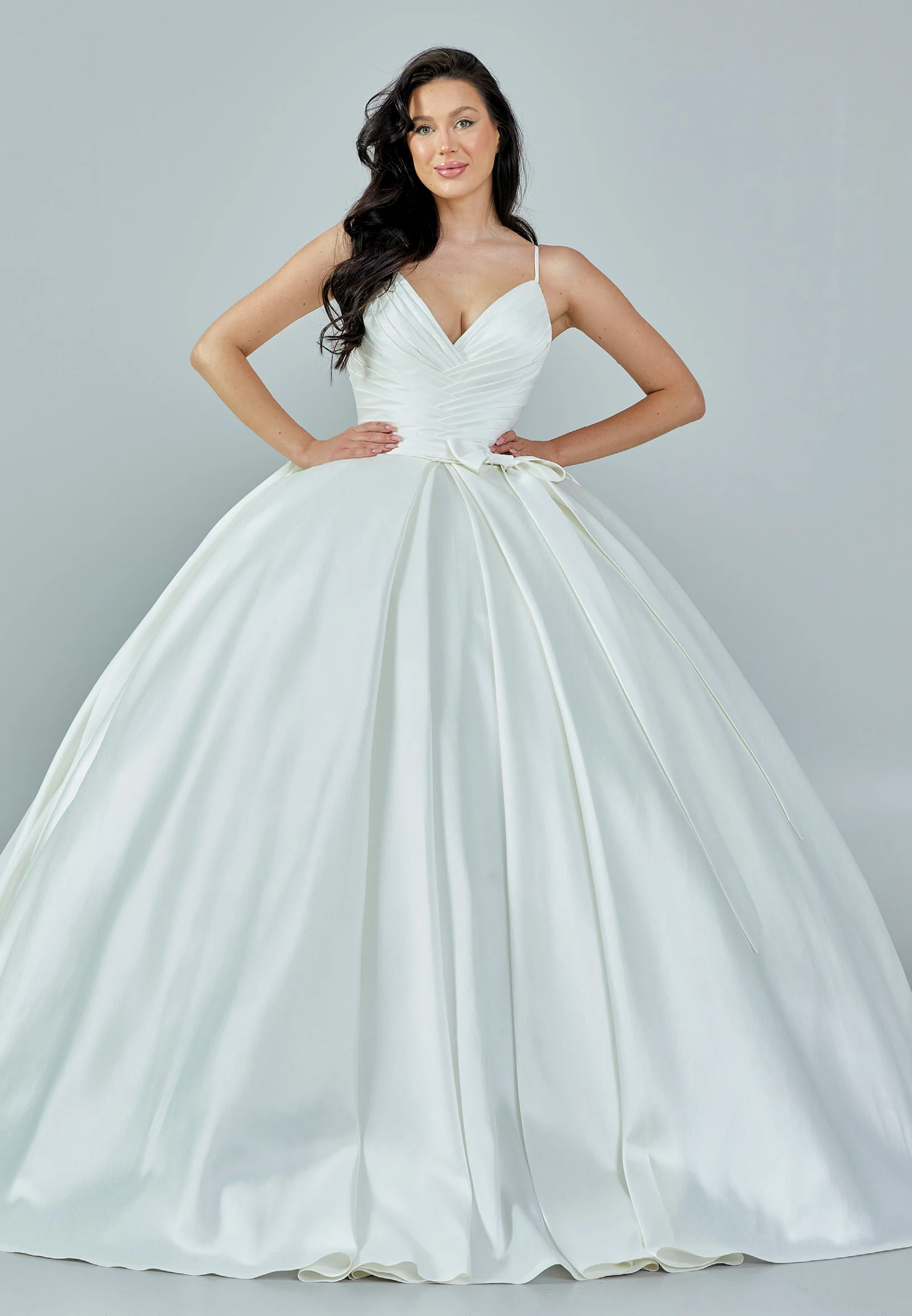 Sleeveless Maxi Satin Regular Wedding Dress bnc8109