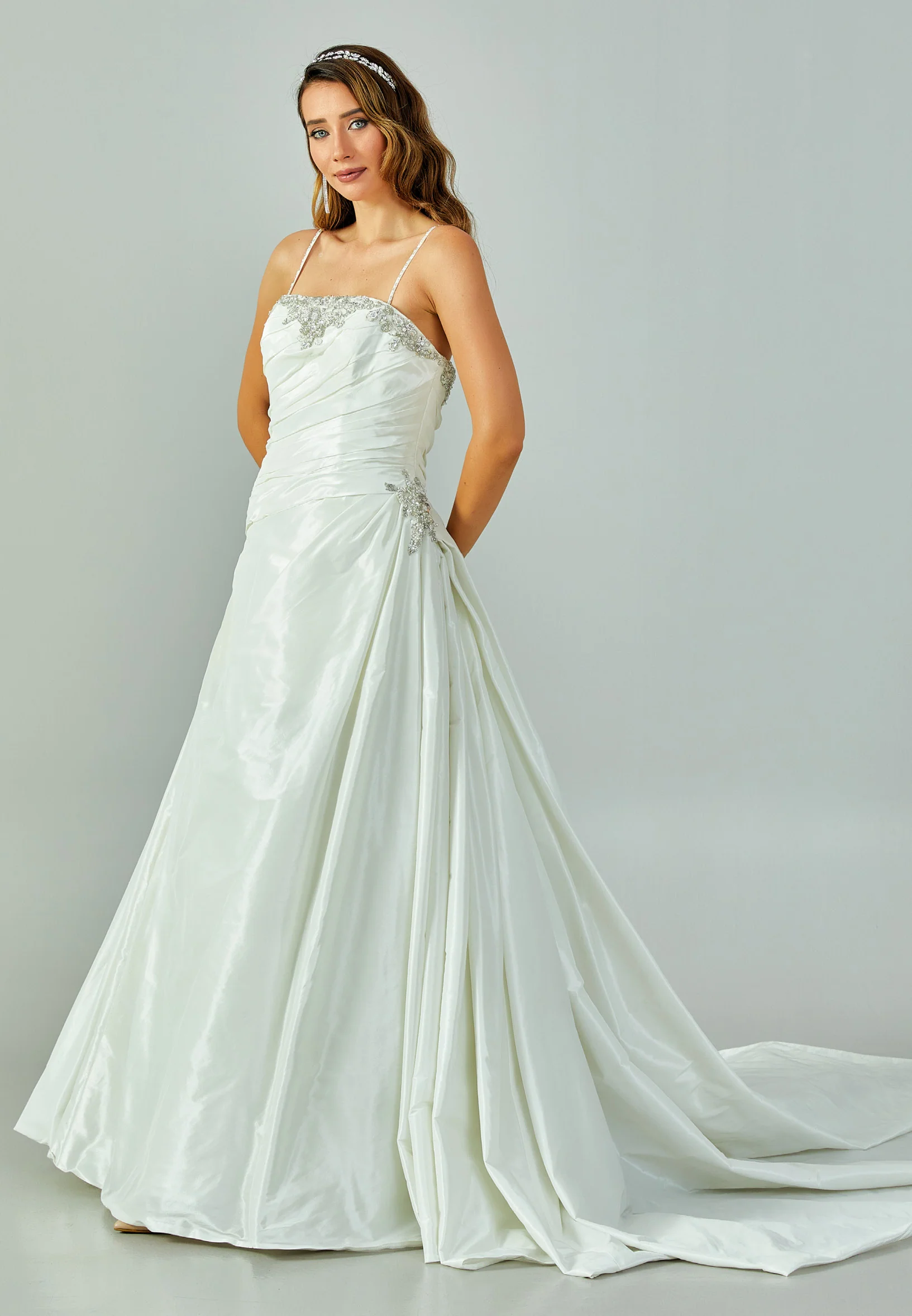Sleeveless Maxi Satin Regular Wedding Dress enz00228