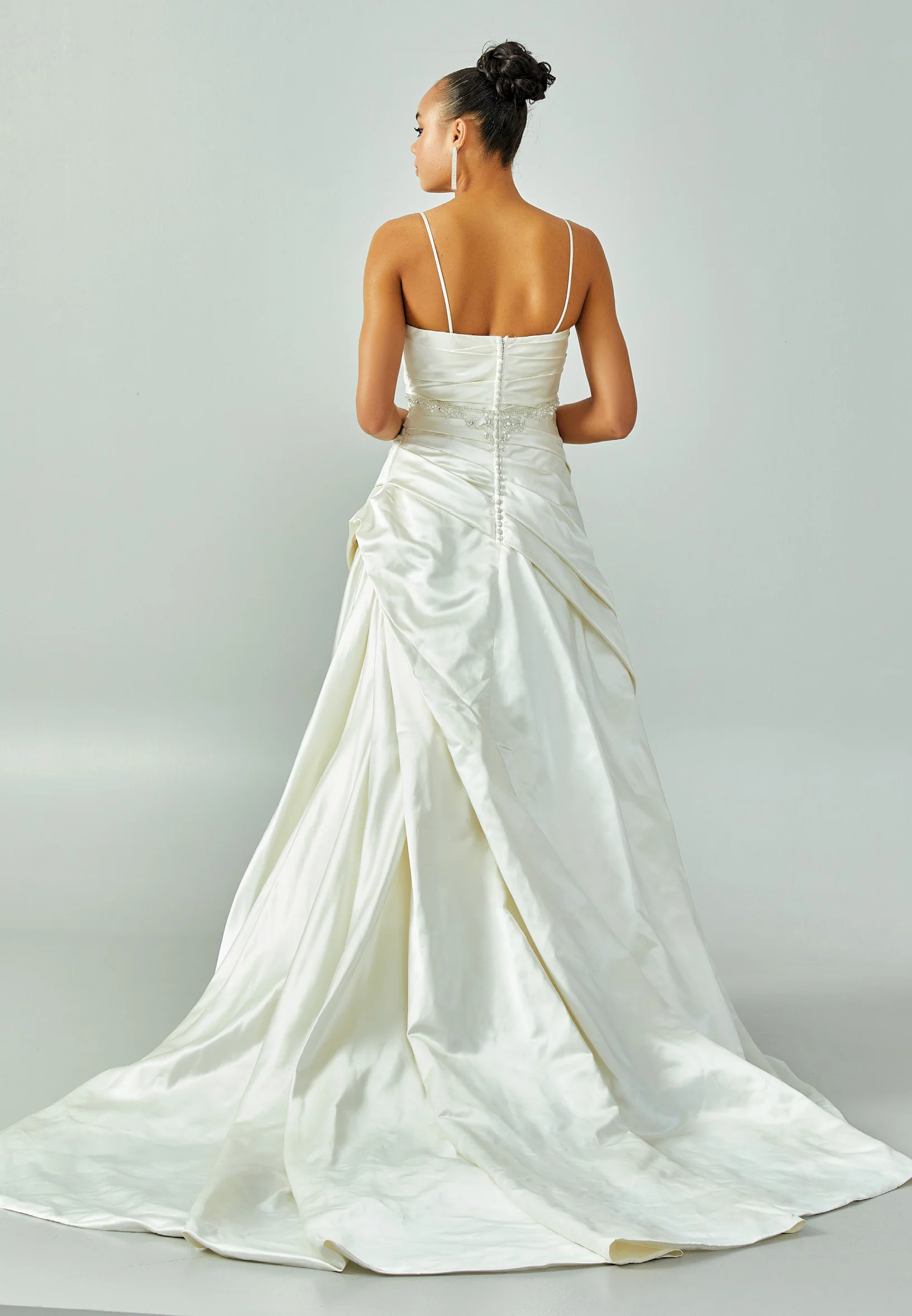 Sleeveless Maxi Satin Regular Wedding Dress enz00595