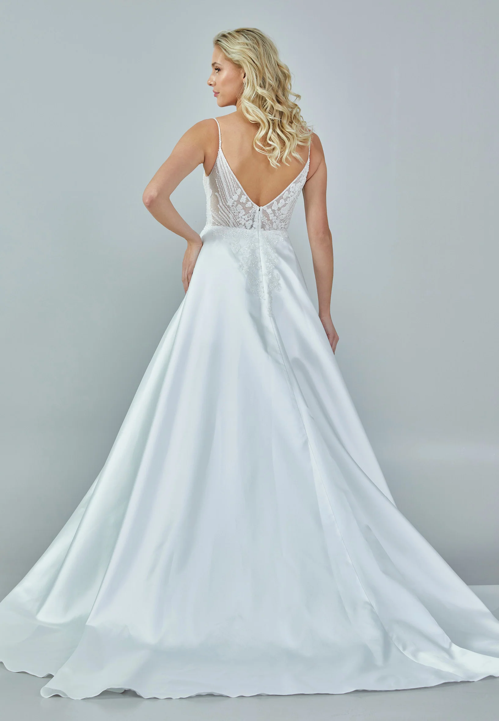 Sleeveless Maxi Satin Regular Wedding Dress rlb1681 - Image 5