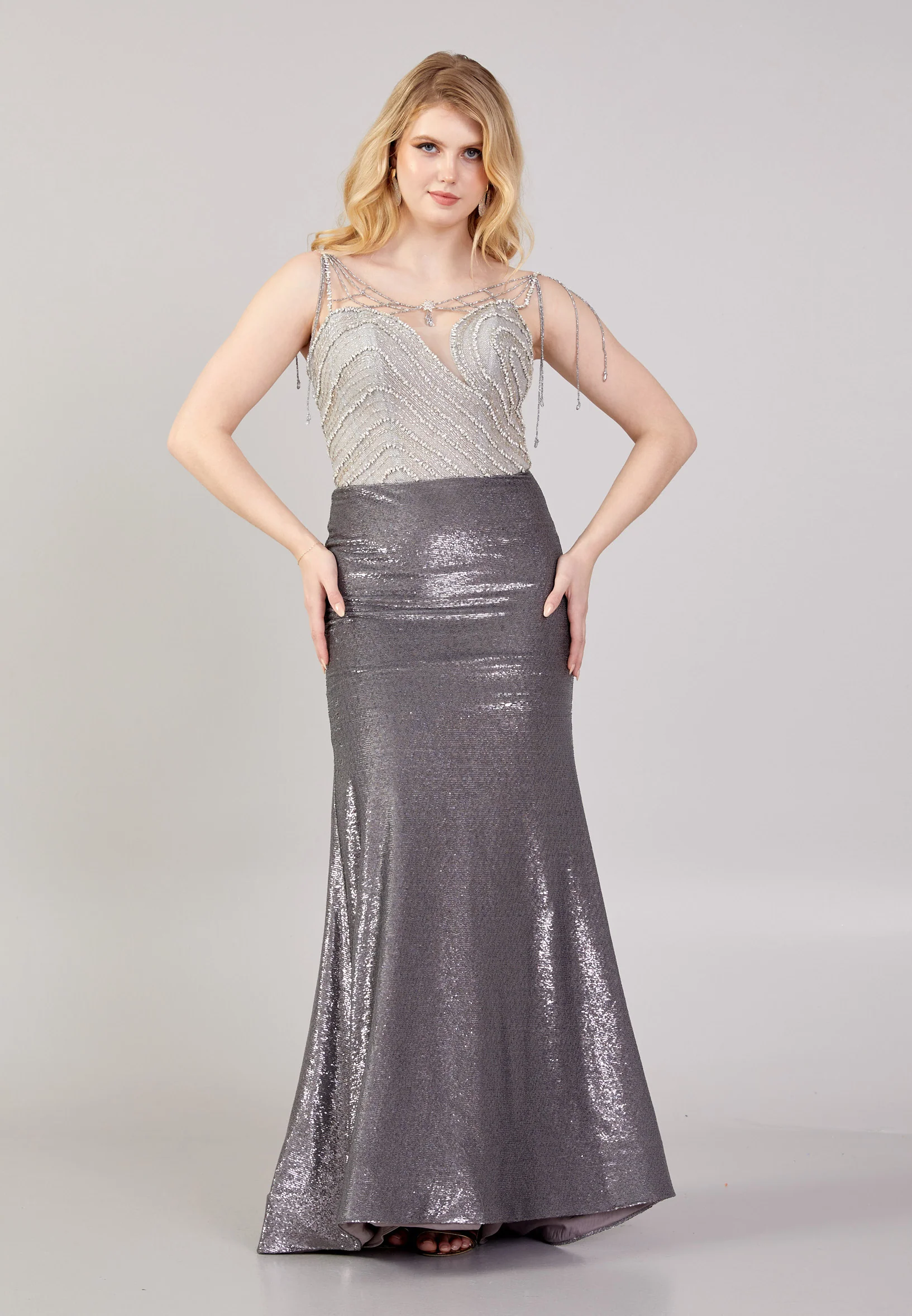 Sleeveless Maxi Tulle A - Line Regular Prom Dress mti04-02