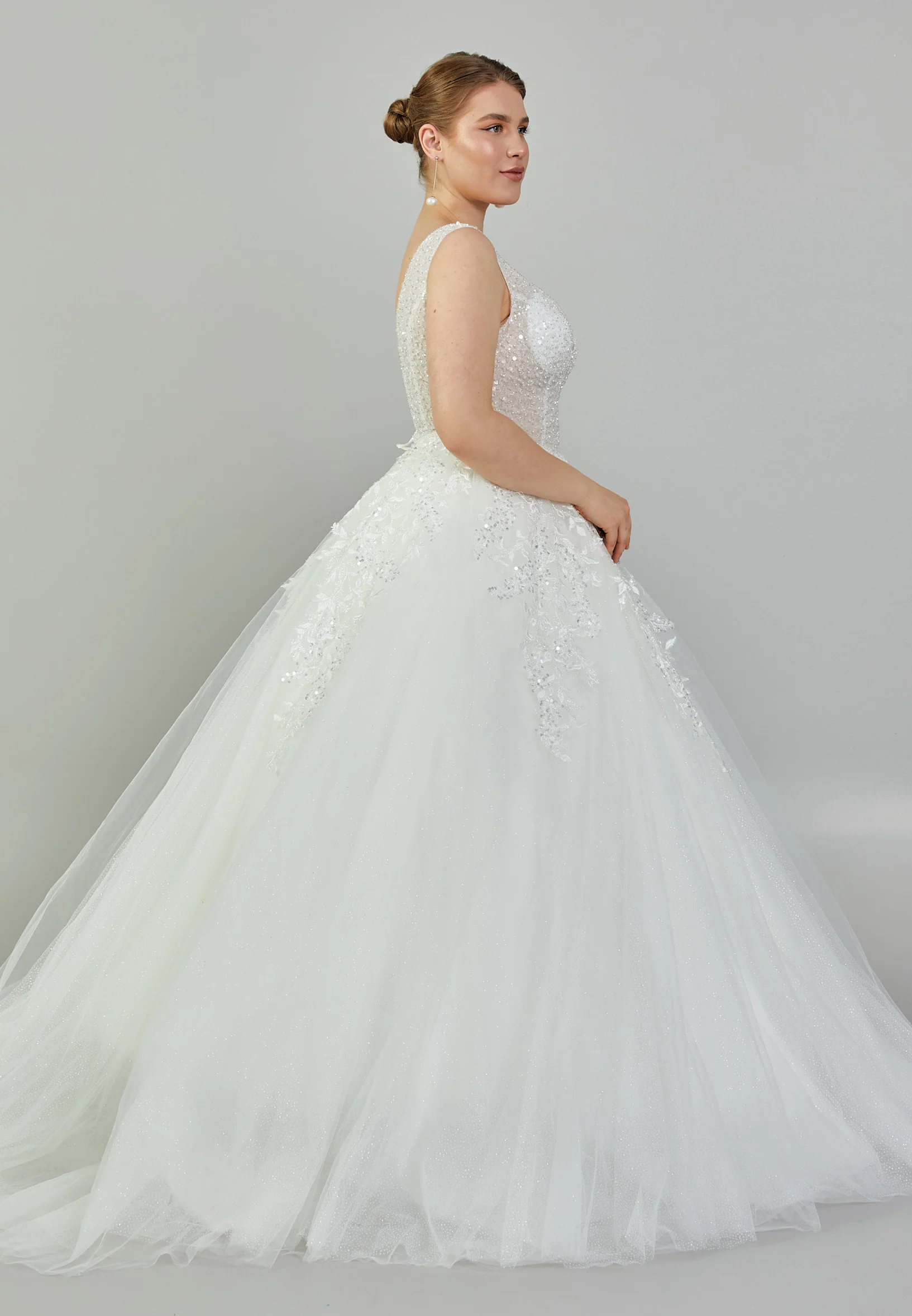 Sleeveless Maxi Tulle Plus Size Wedding Dress blv350068 - Image 6