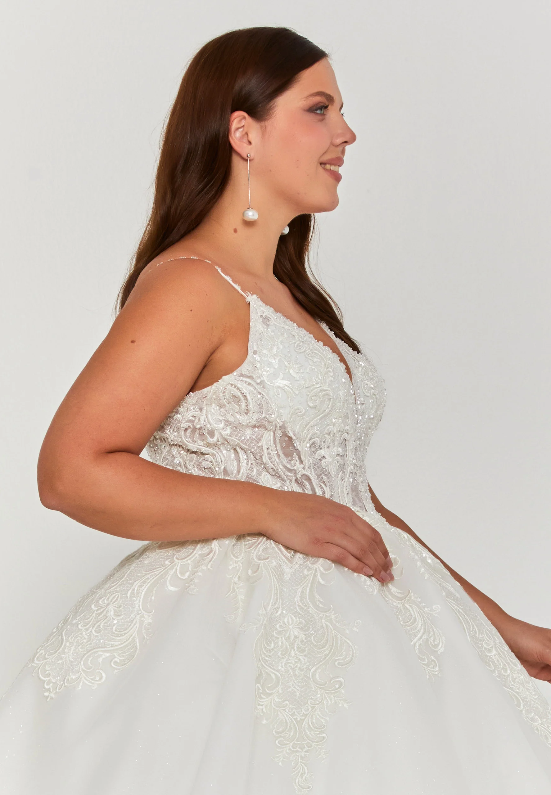 Sleeveless Maxi Tulle Plus Size Wedding Dress blv350079 - Image 2