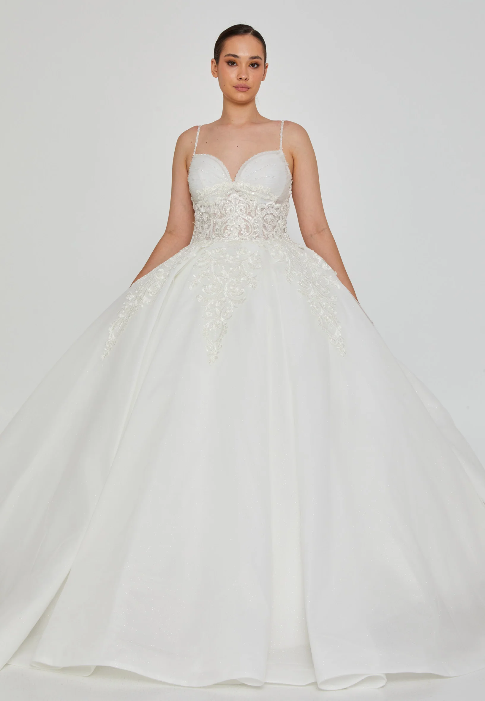 Sleeveless Maxi Tulle Plus Size Wedding Dress blv350176
