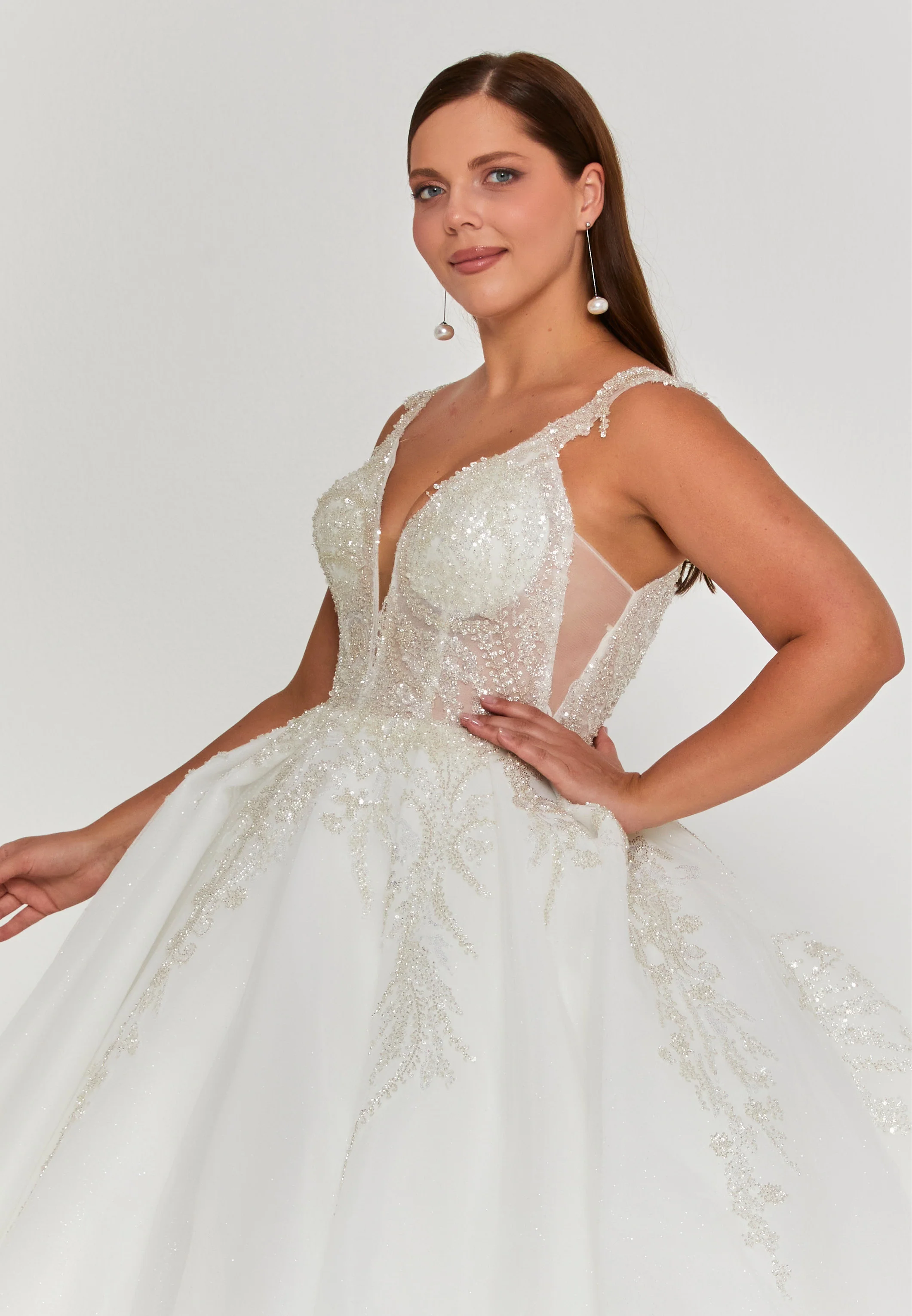 Sleeveless Maxi Tulle Plus Size Wedding Dress blv360193 - Image 2