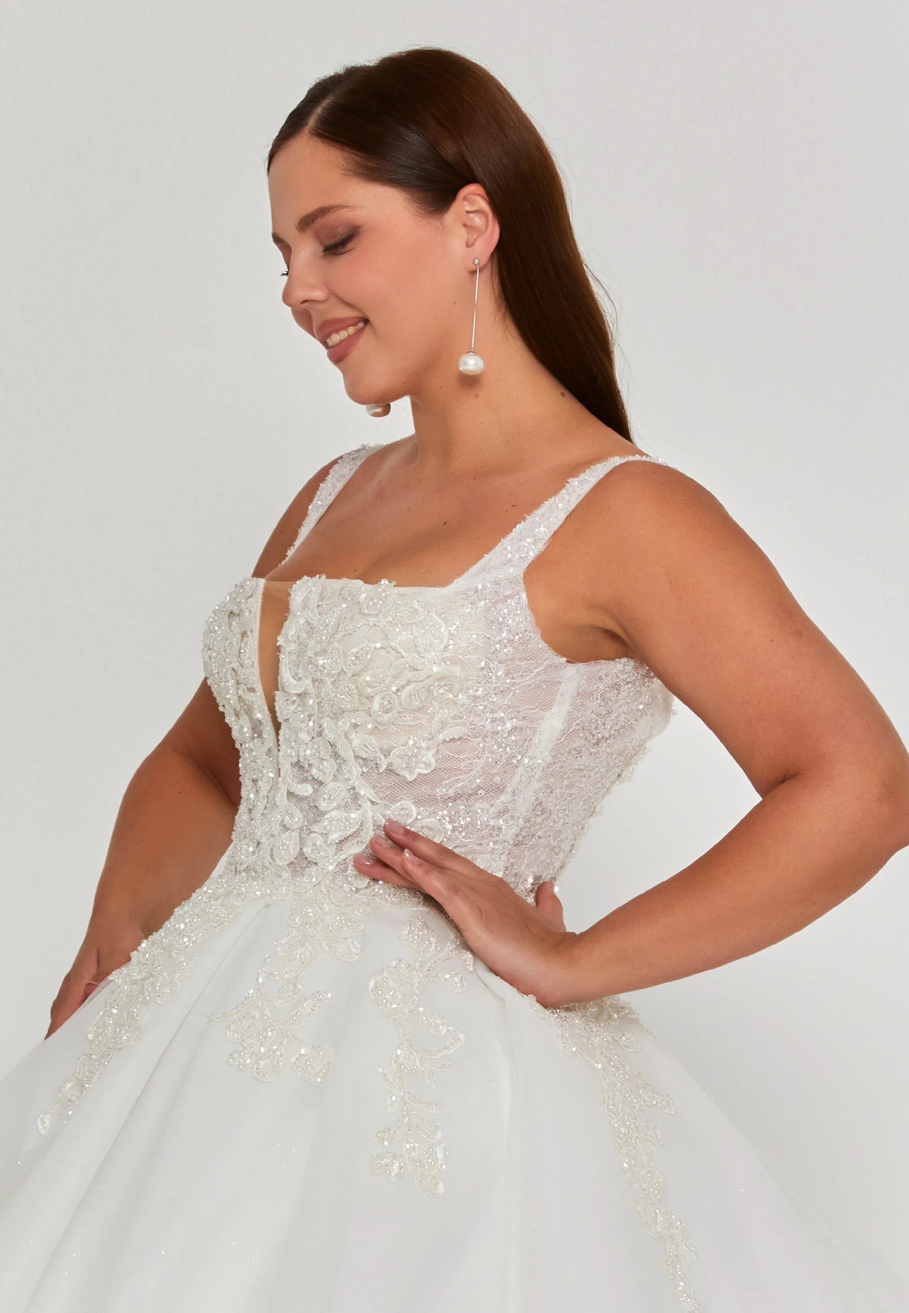 Sleeveless Maxi Tulle Plus Size Wedding Dress blv360212 - Image 2