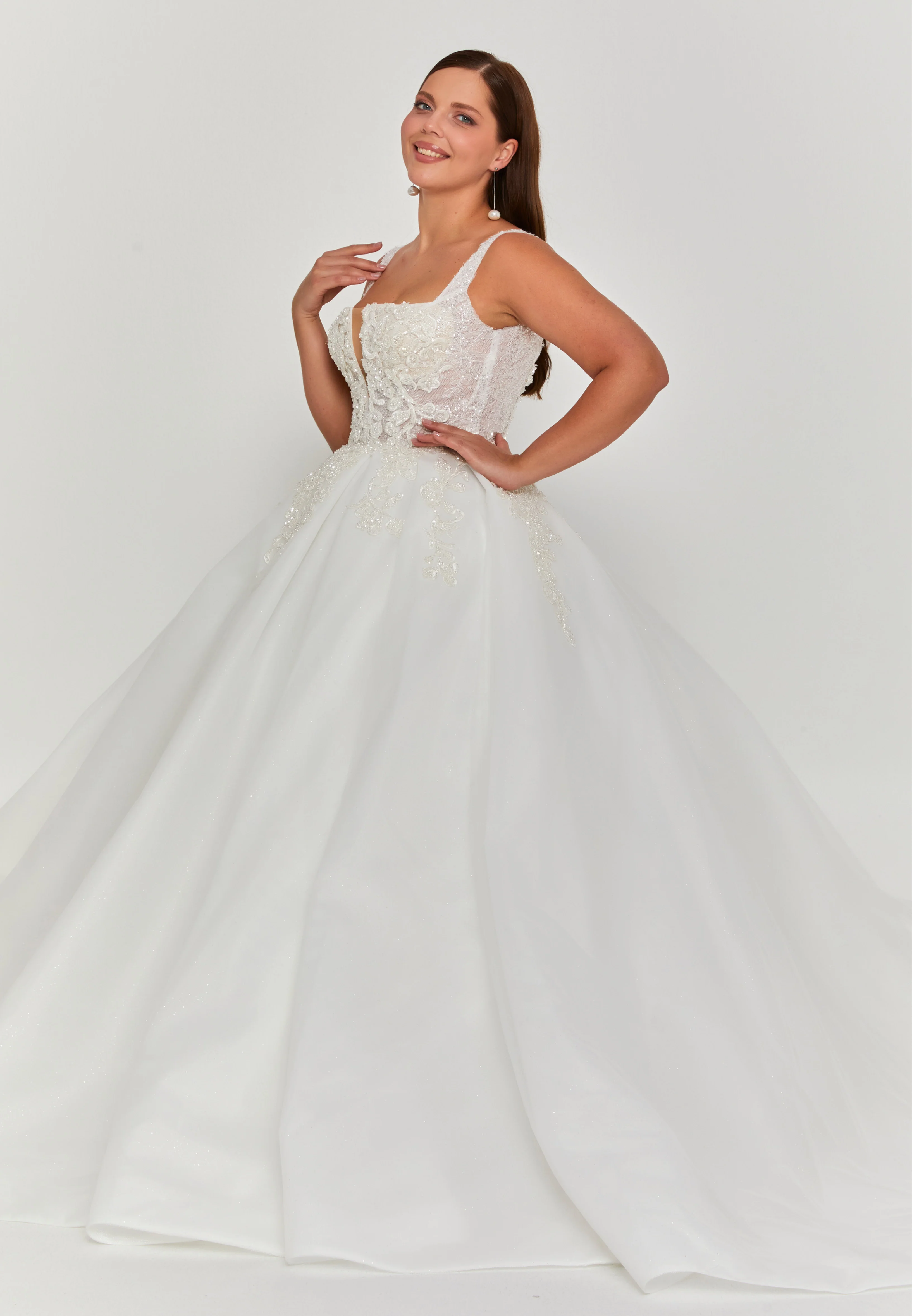 Sleeveless Maxi Tulle Plus Size Wedding Dress blv360212 - Image 5