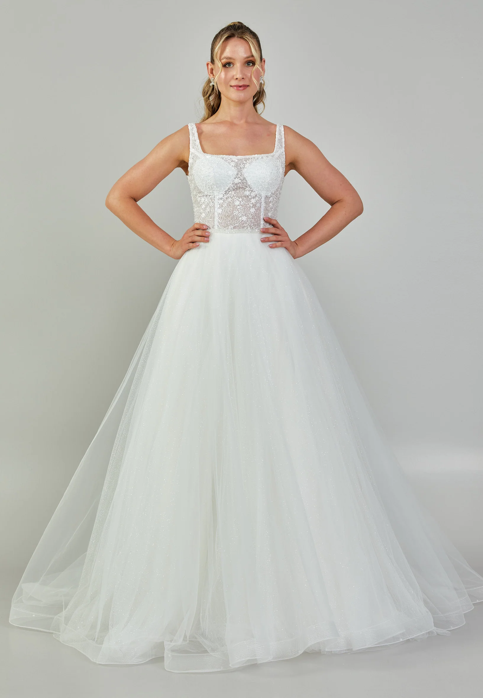 Sleeveless Maxi Tulle Plus Size Wedding Dress nor404