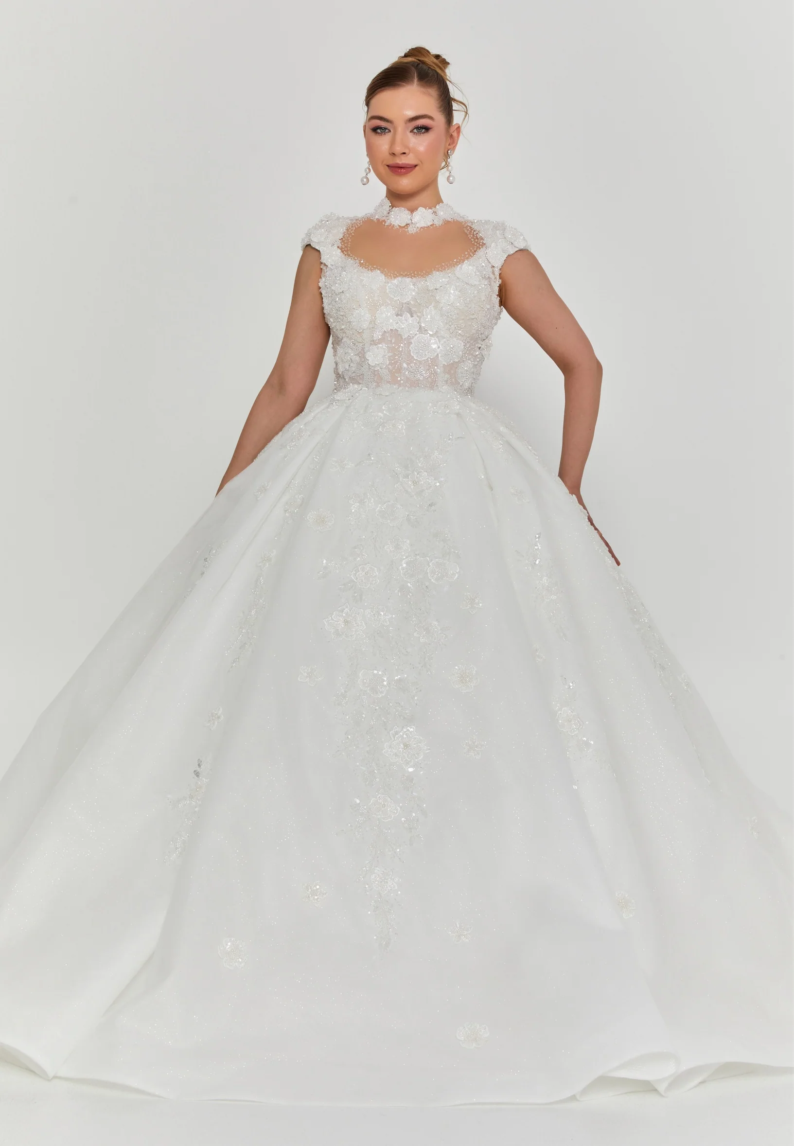 Sleeveless Maxi Tulle Regular Wedding Dress abb25008