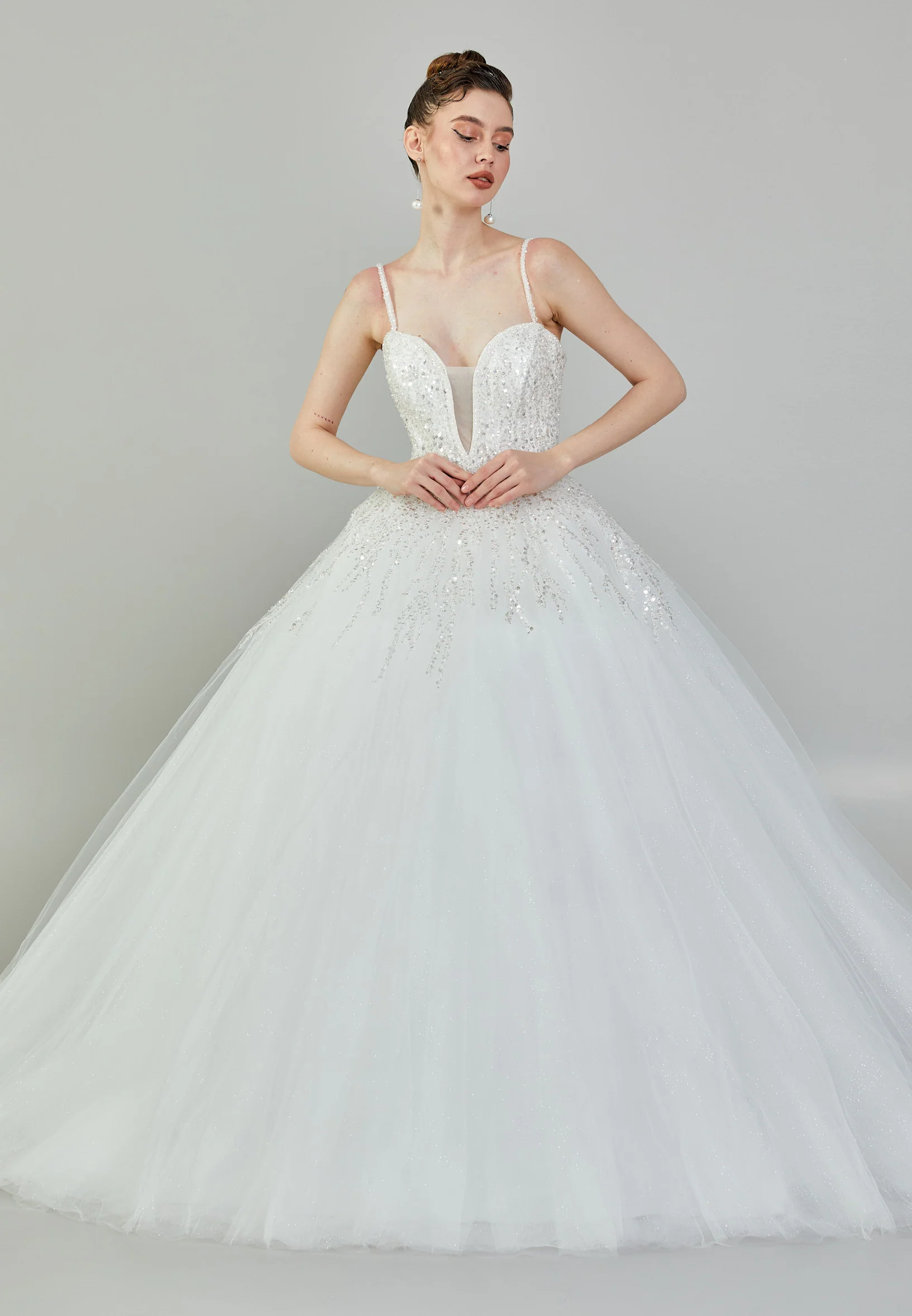 Sleeveless Maxi Tulle Regular Wedding Dress blv350001