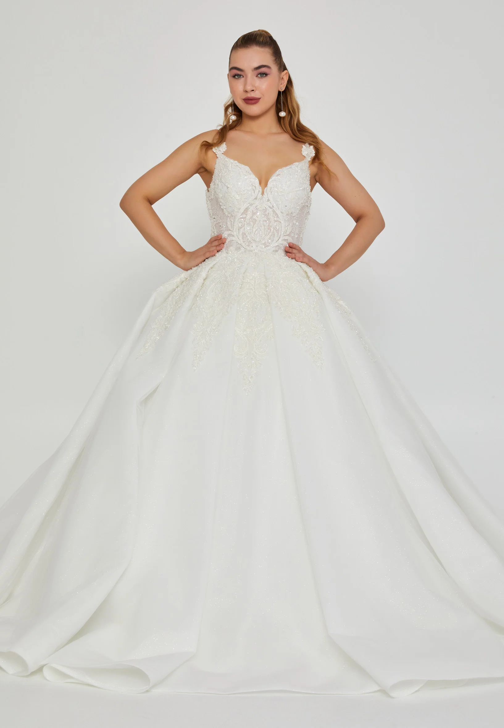 Sleeveless Maxi Tulle Regular Wedding Dress blv360020