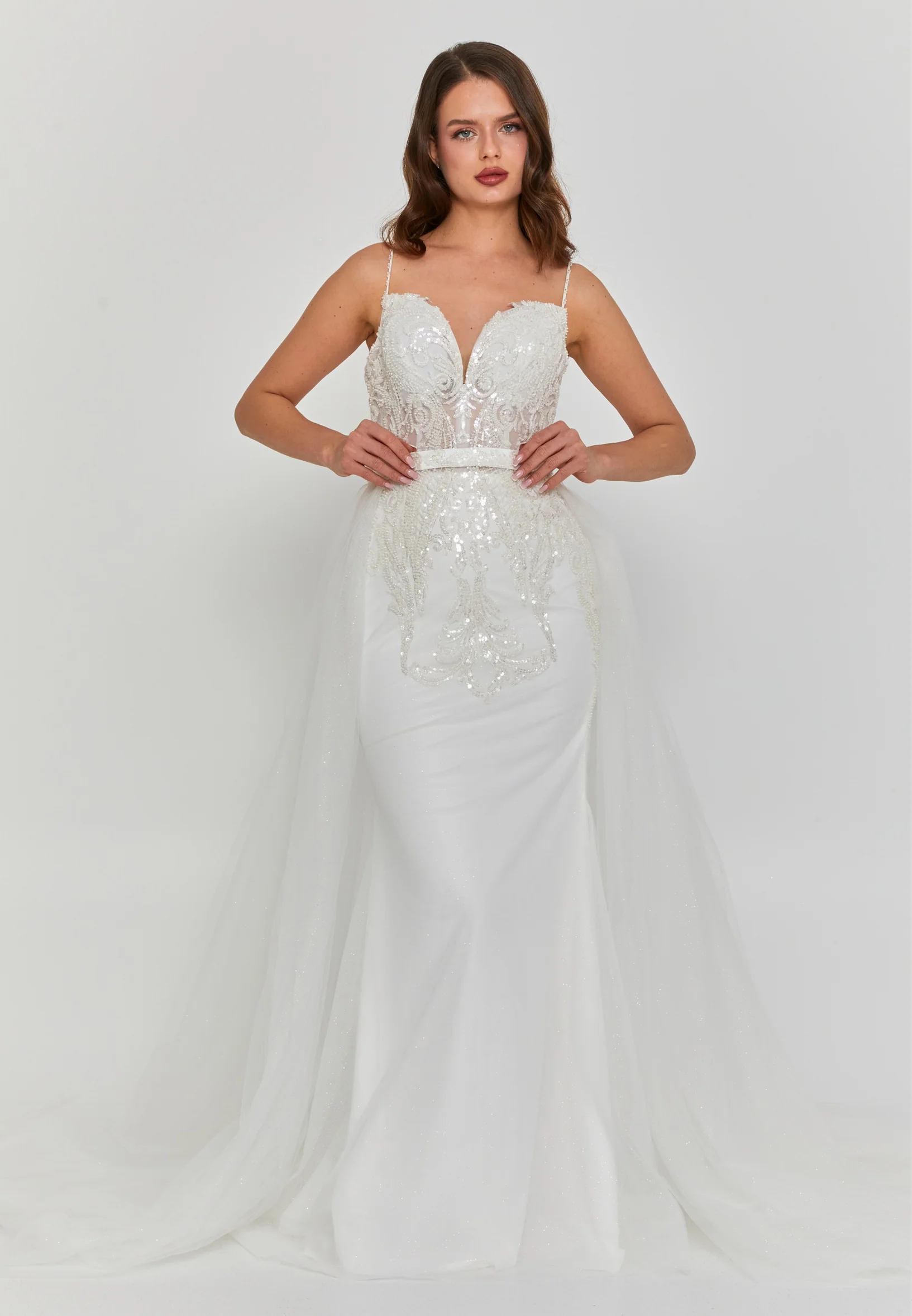 Sleeveless Maxi Tulle Regular Wedding Dress blv360123
