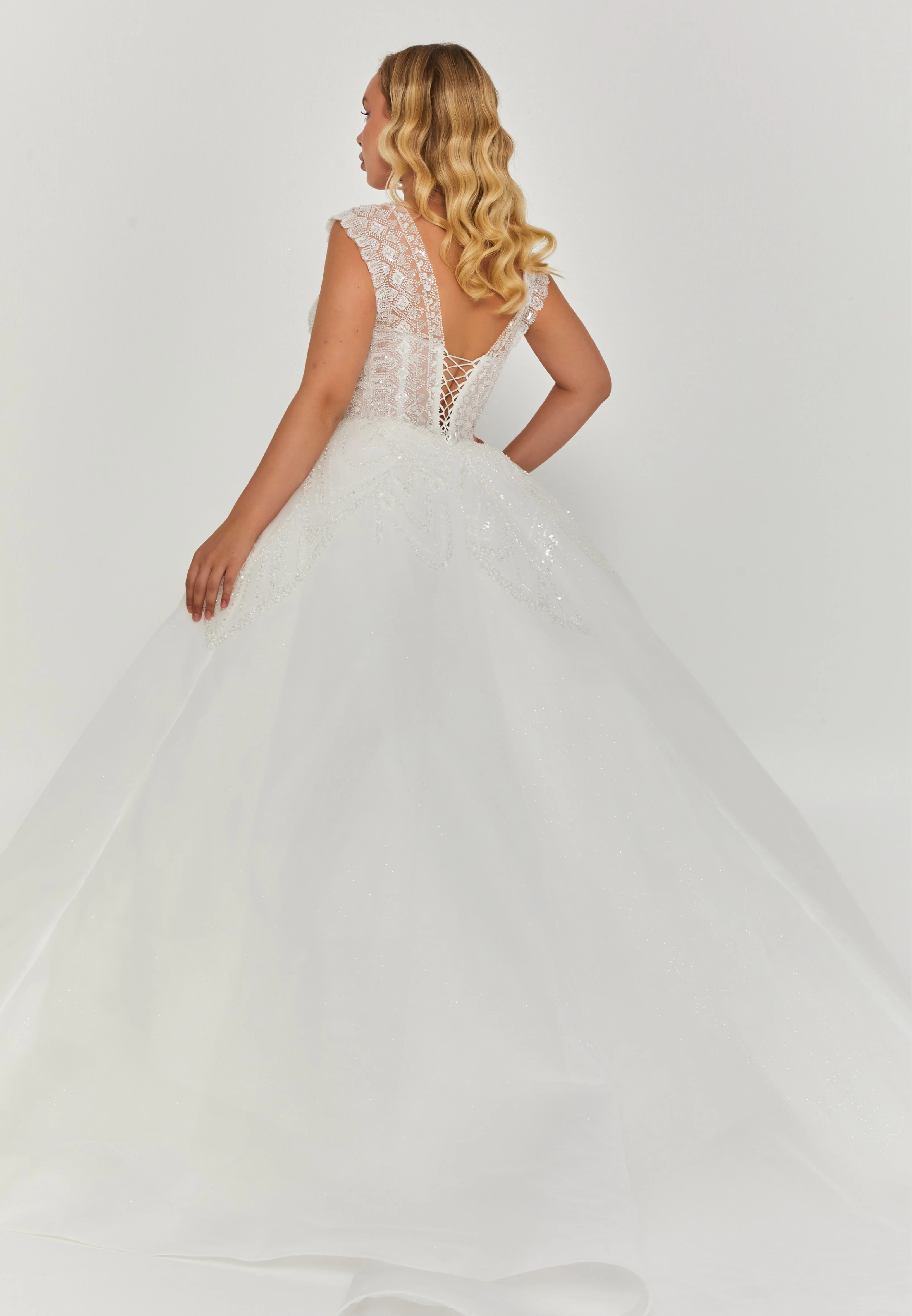 Sleeveless Maxi Tulle Regular Wedding Dress blv360222 - Image 2