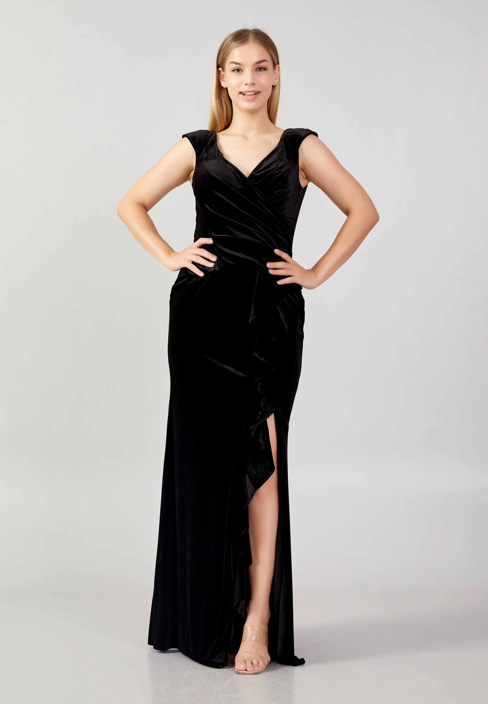 Sleeveless Maxi Velvet Mermaid Plus Size Evening Dress rmn3251