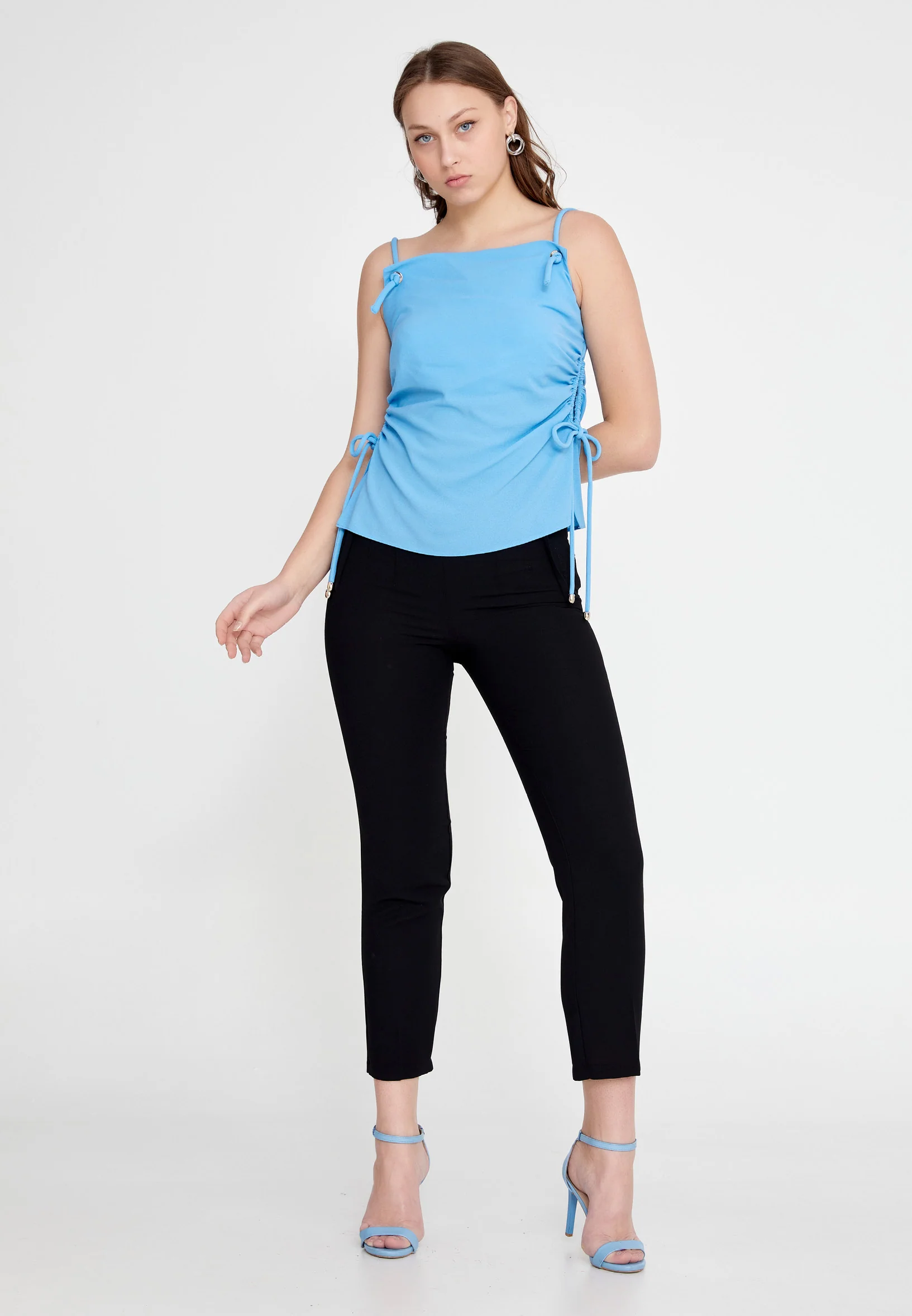 Sleeveless Solid Color Regular Blouse kmy23y10212 - Image 5