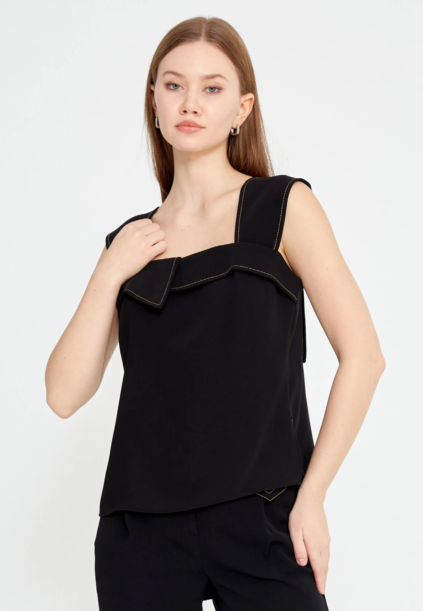 Sleeveless Solid Color Regular Blouse kmy24y10408 - Image 5