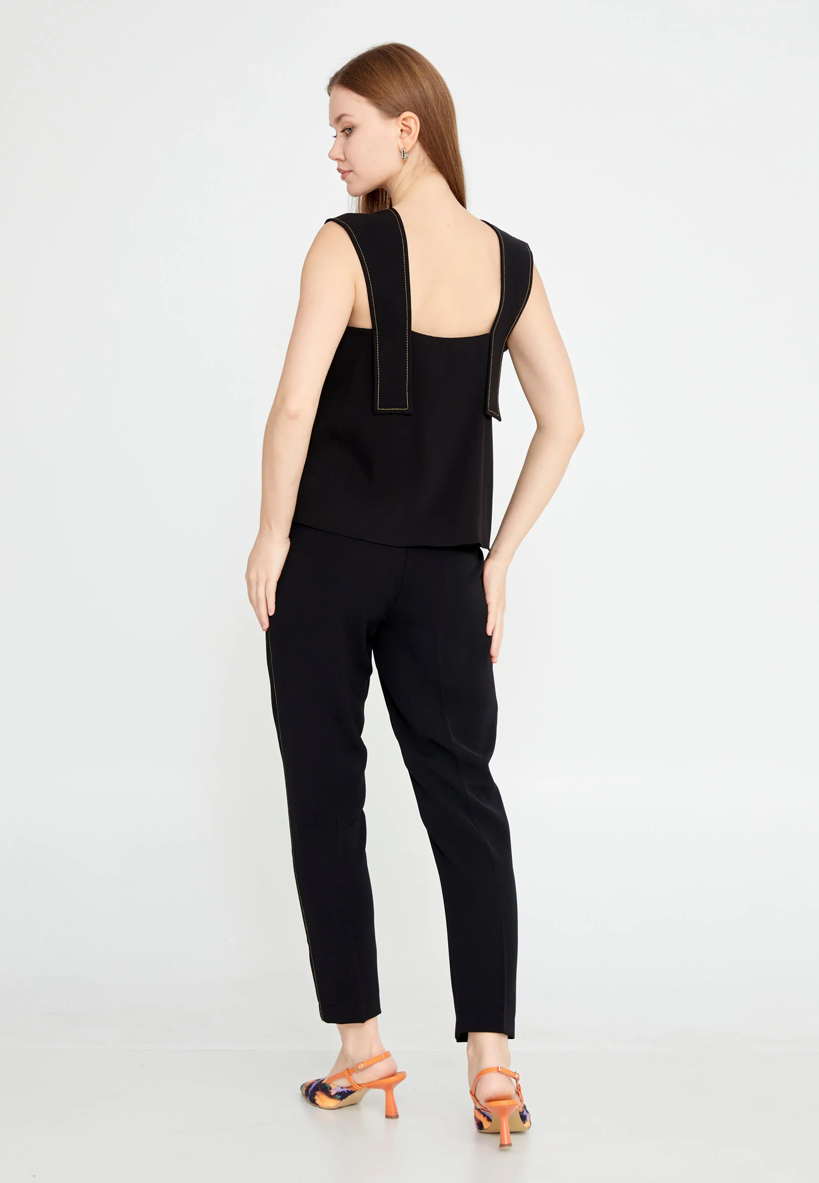 Sleeveless Solid Color Regular Blouse kmy24y10408 - Image 8