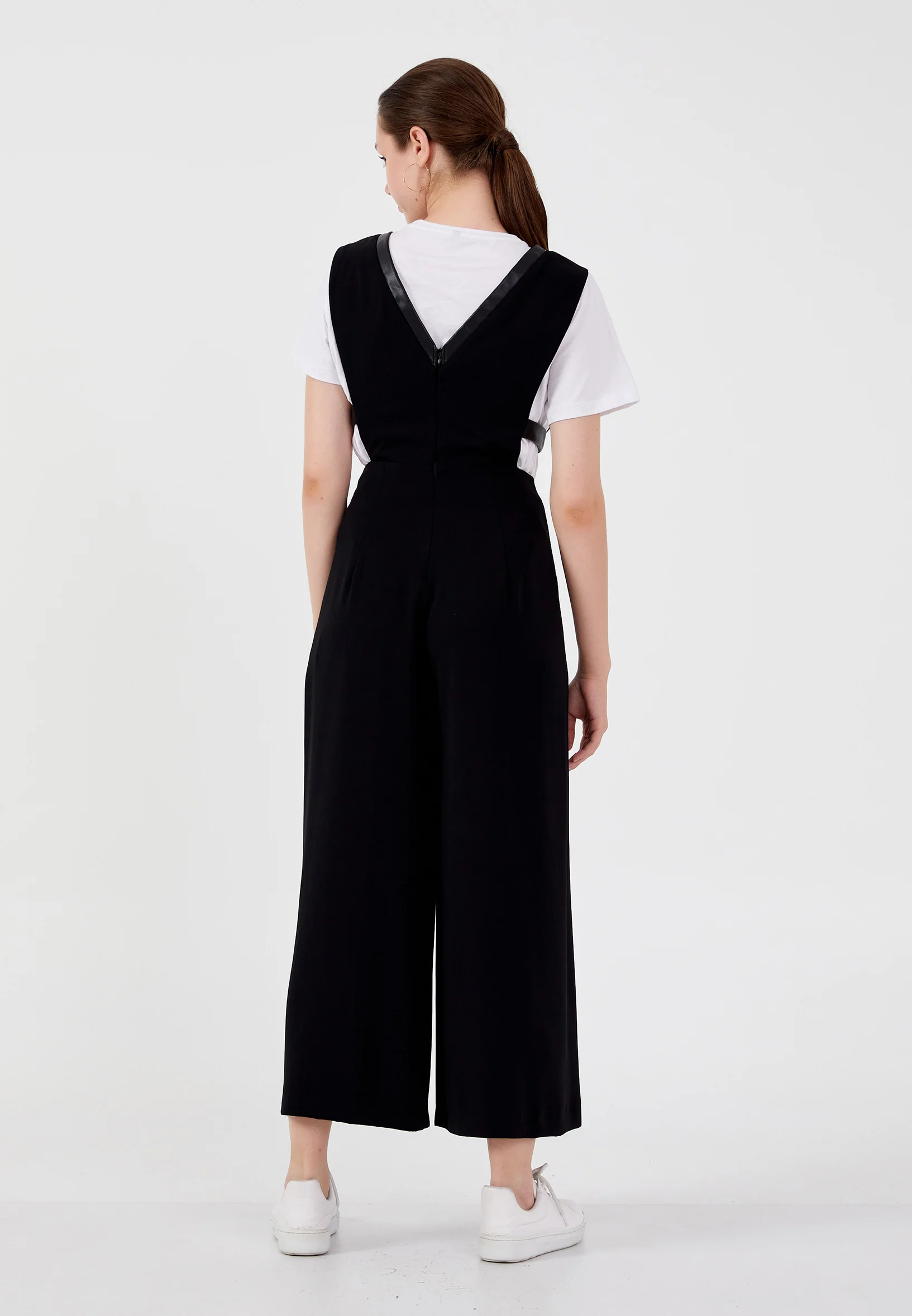 Sleeveless Solid Color Regular Fit Regular Casual Jumpsuit shu23sk14011 - Image 2