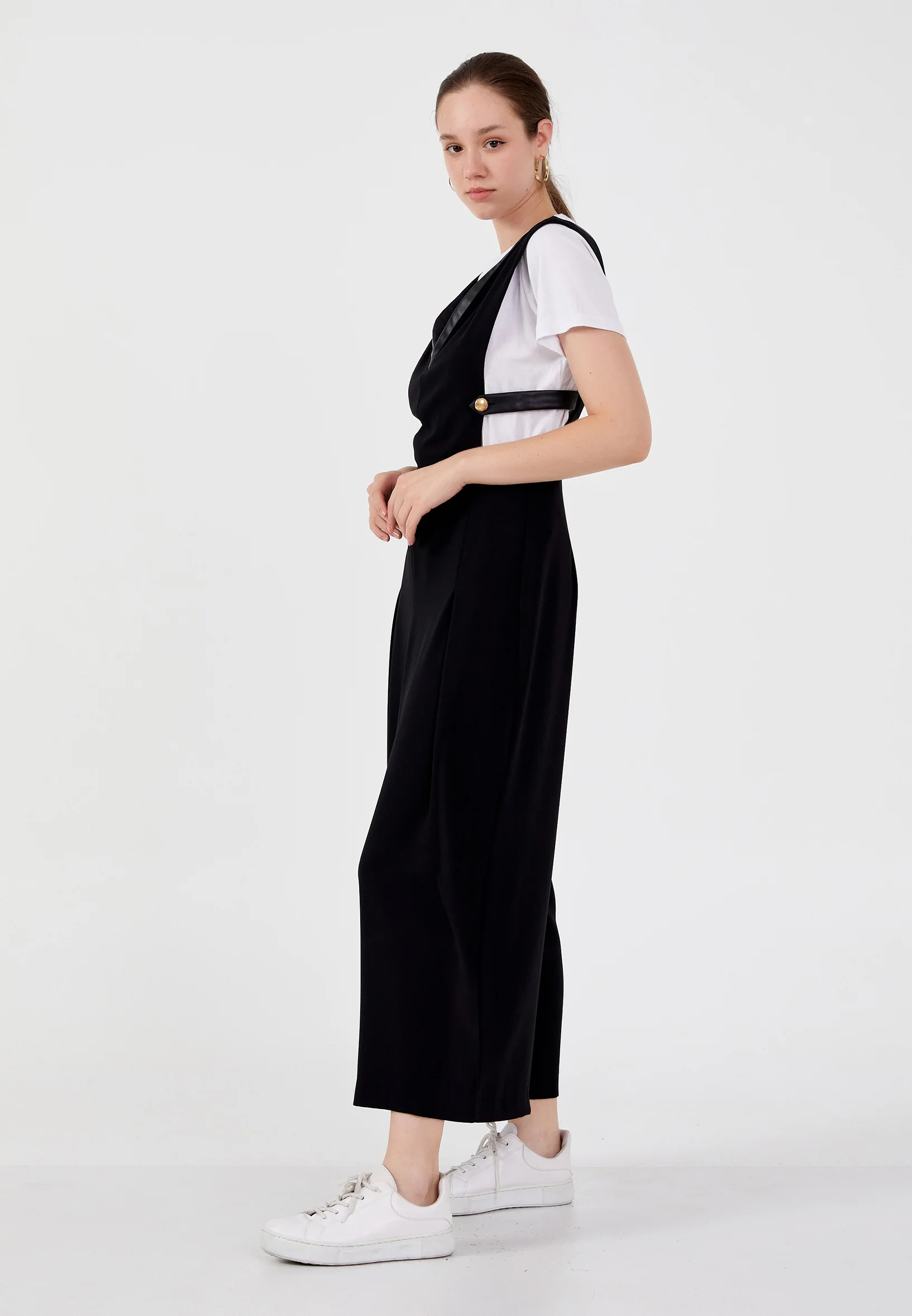 Sleeveless Solid Color Regular Fit Regular Casual Jumpsuit shu23sk14011 - Image 3